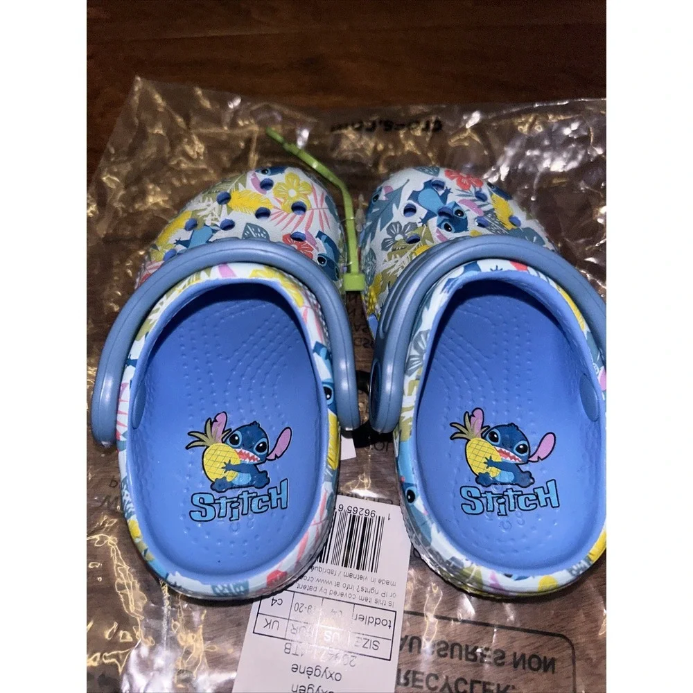 Crocs Disney Stitch Classic Clogs‎ Sz 4 C4 toddler Slip On Sandals NEW w/out Box